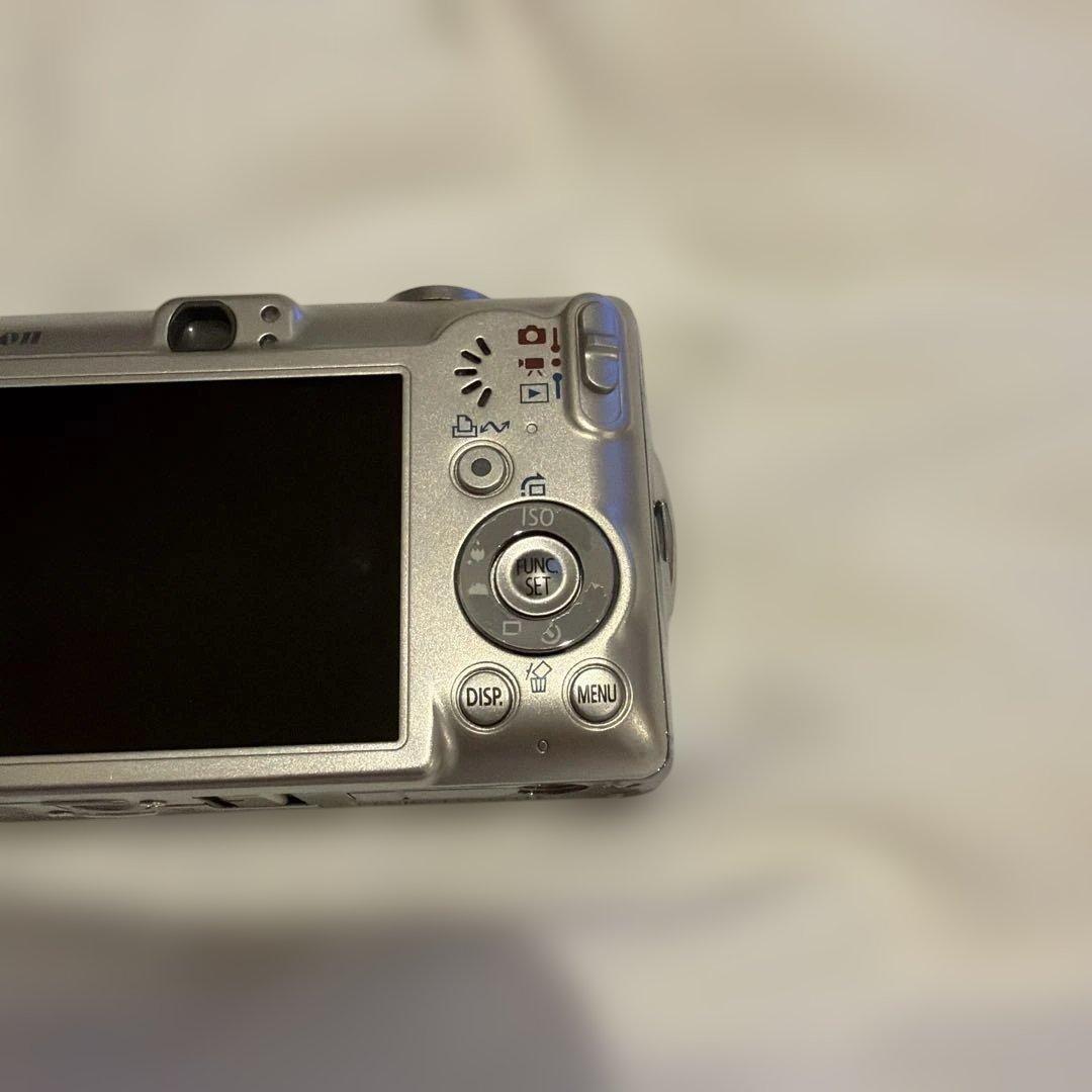 美品　canon&キャノン　ixy70 デジタルカメラ