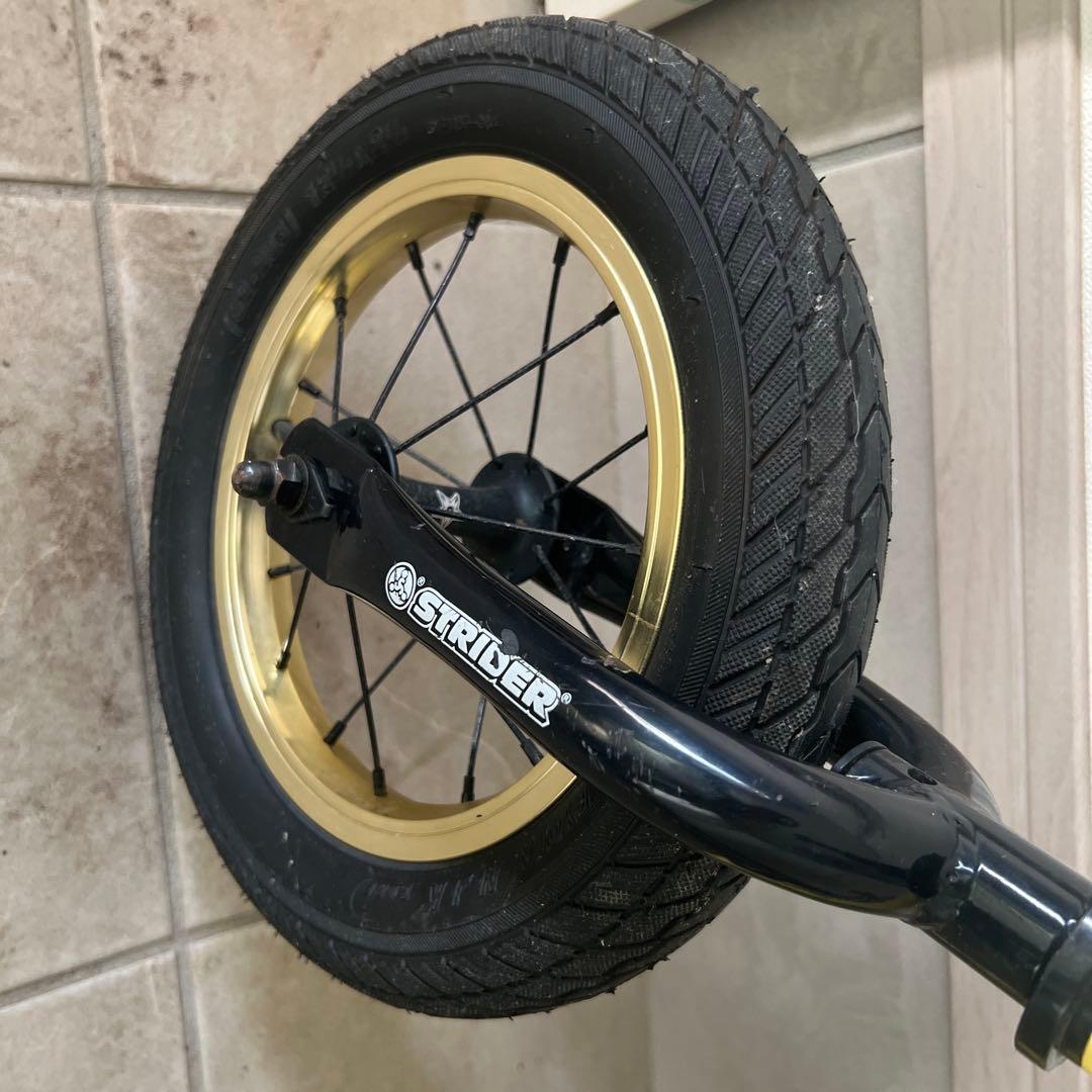ストライダー STRIDER カスタムタイヤ取替え済み