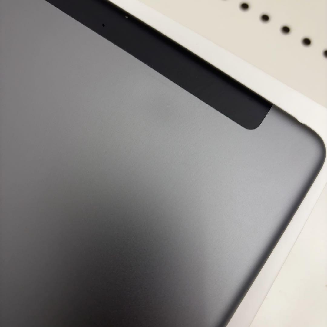 バッテリー良好　早い者勝ち　iPad 第8世代　32GB Cellular