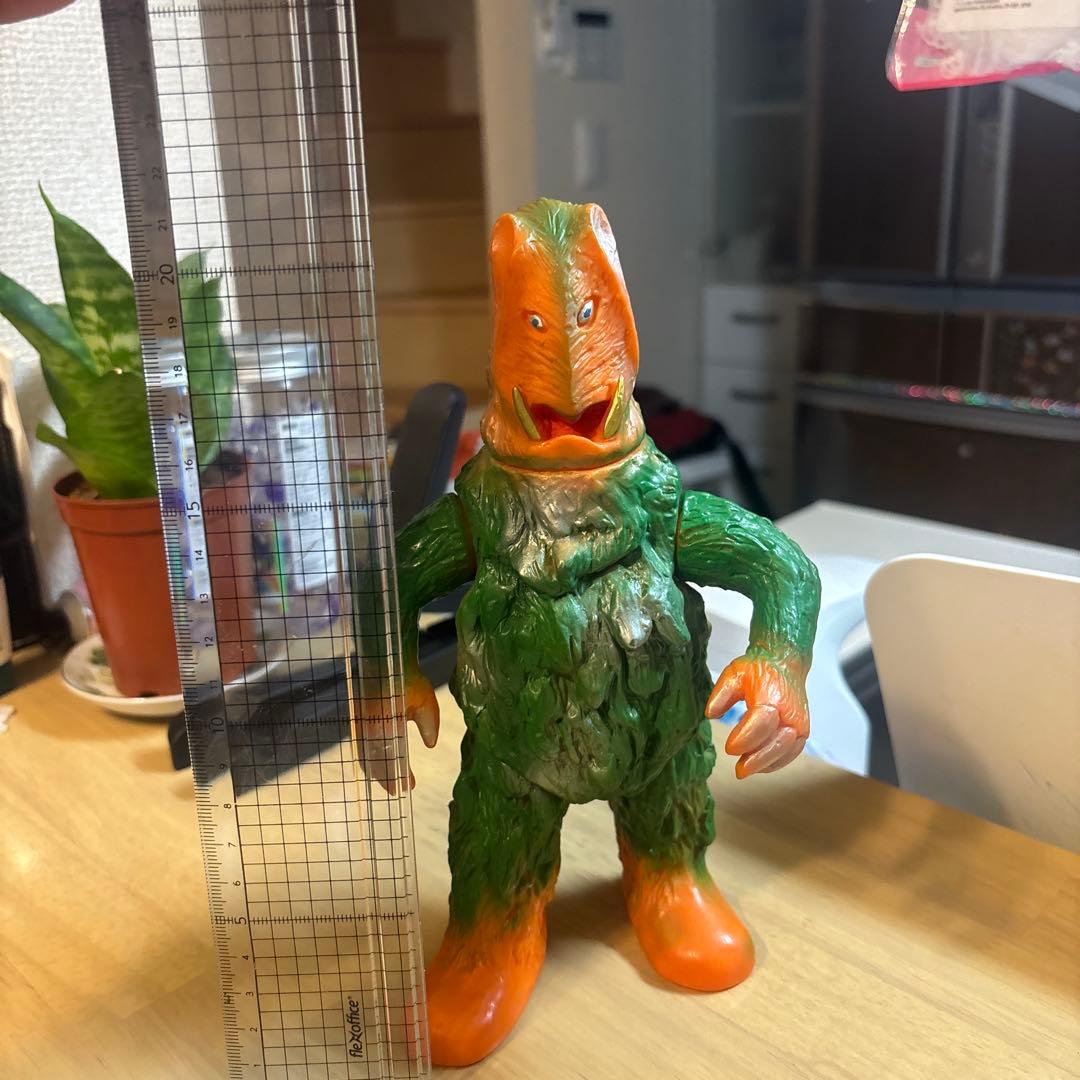 ウルトラ怪物シリーズ　復刻シリーズ　ザガラウス　ソフビ