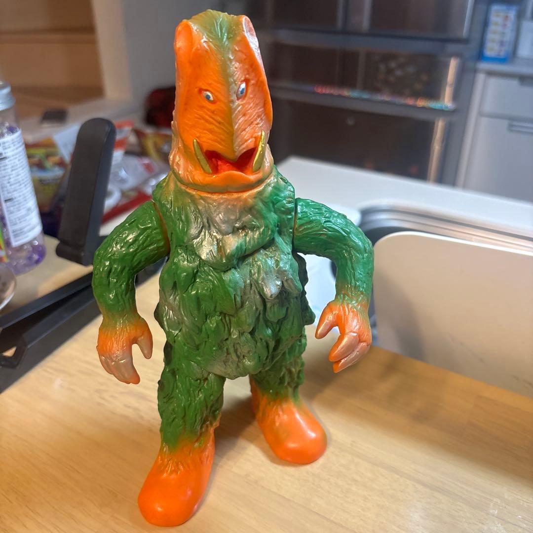 ウルトラ怪物シリーズ　復刻シリーズ　ザガラウス　ソフビ