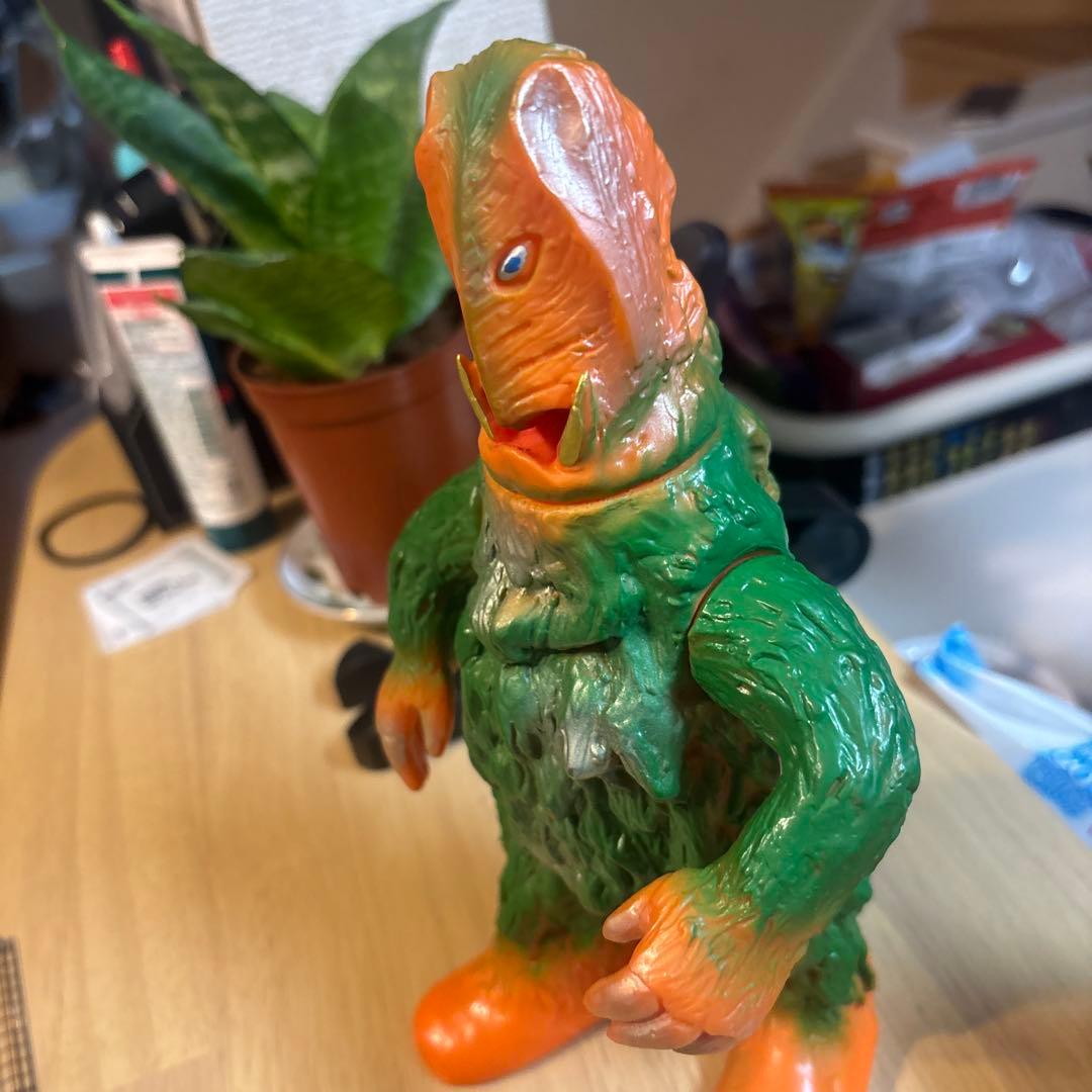 ウルトラ怪物シリーズ　復刻シリーズ　ザガラウス　ソフビ