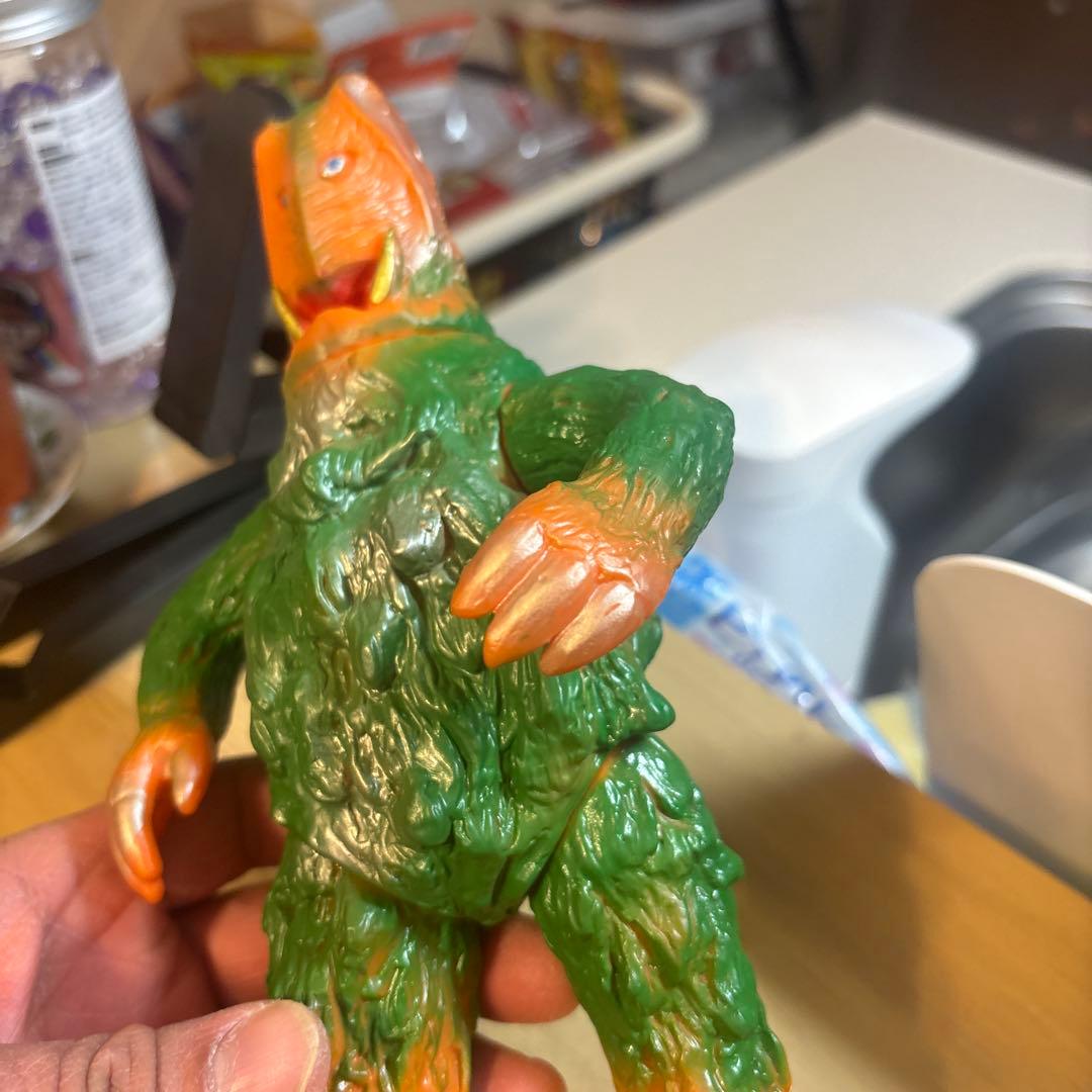 ウルトラ怪物シリーズ　復刻シリーズ　ザガラウス　ソフビ