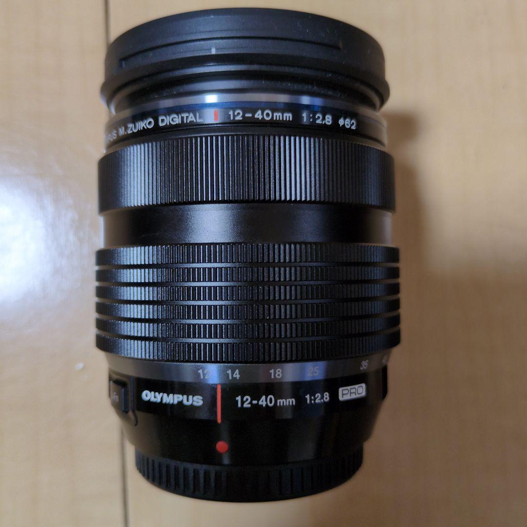 OLYMPUS 12-40mm f/2.8 レンズ + CPLフィルター