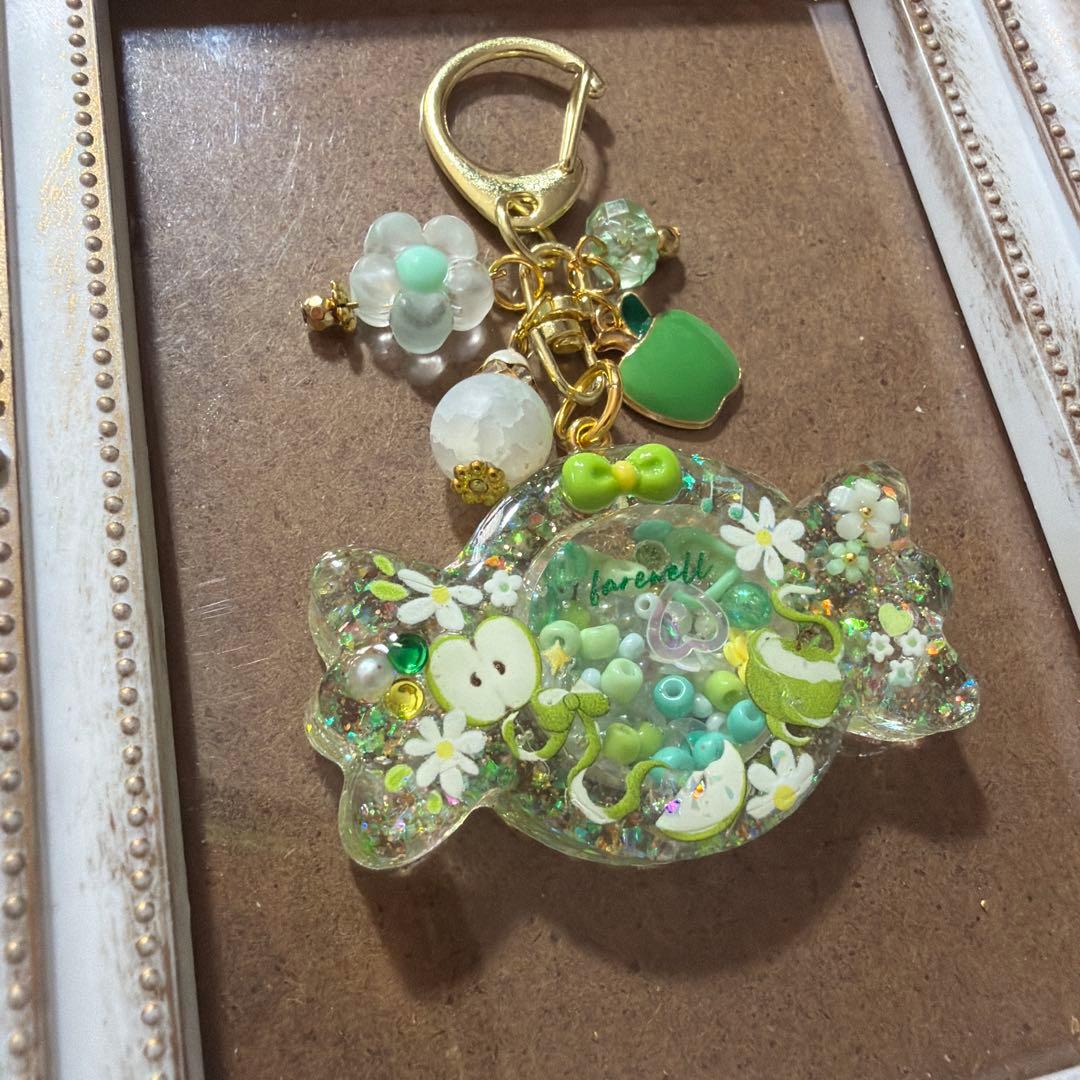 マチャケ　シャカシャカ青リンゴキャンディキーホルダー