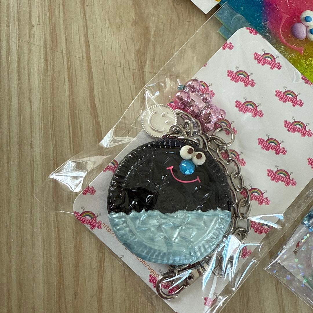 uggoly's ブラックサンドクッキー　バッグチャーム おまけ付き