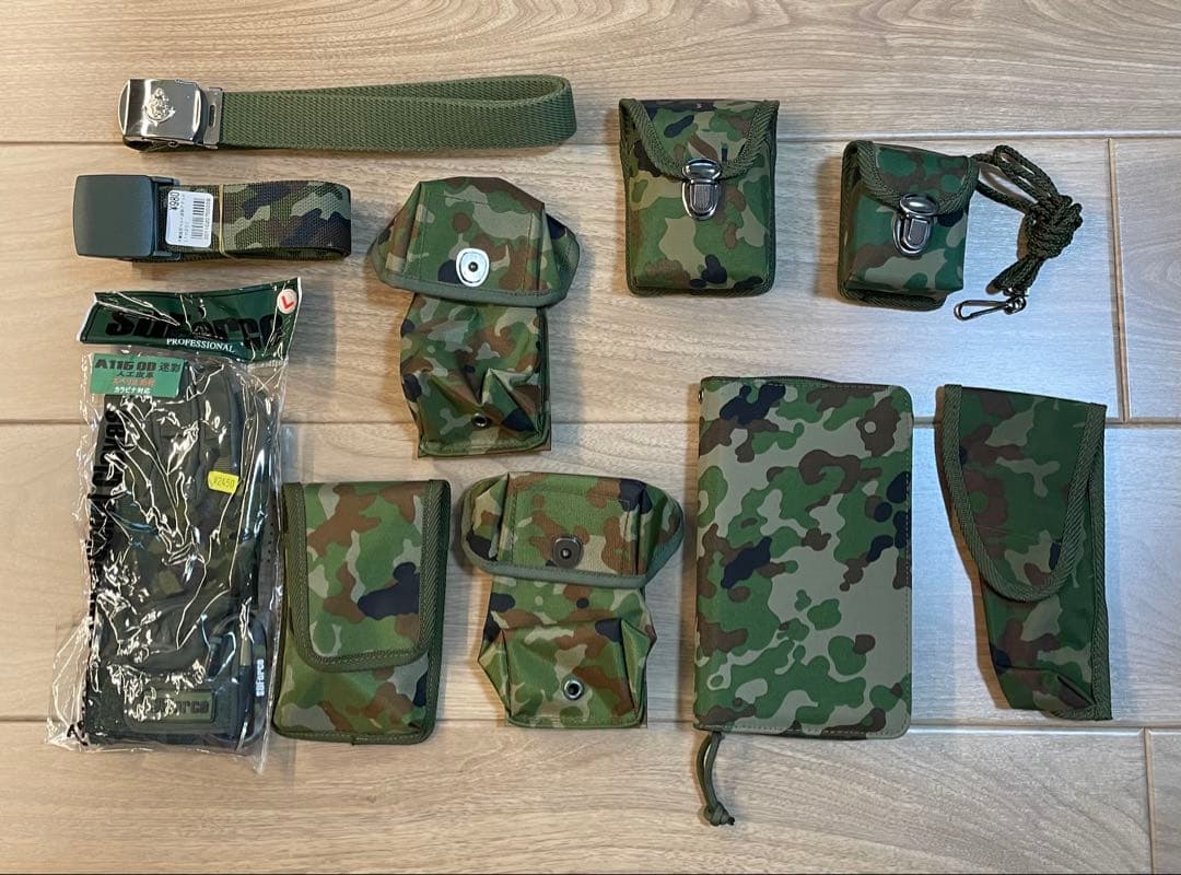 迷彩柄 ミリタリーバッグ、小物全12品セット