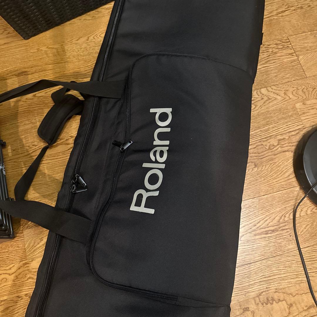 Roland JUNO-DS88 シンセサイザー ペダル付き 電子ピアノ