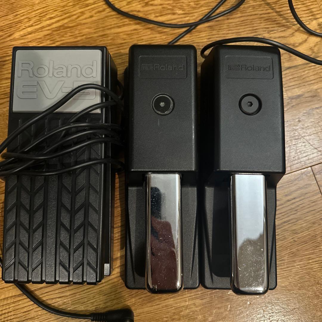 Roland JUNO-DS88 シンセサイザー ペダル付き 電子ピアノ