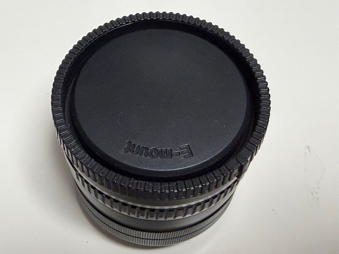 Neewer 35mm F1.2 Sony Eマウント用