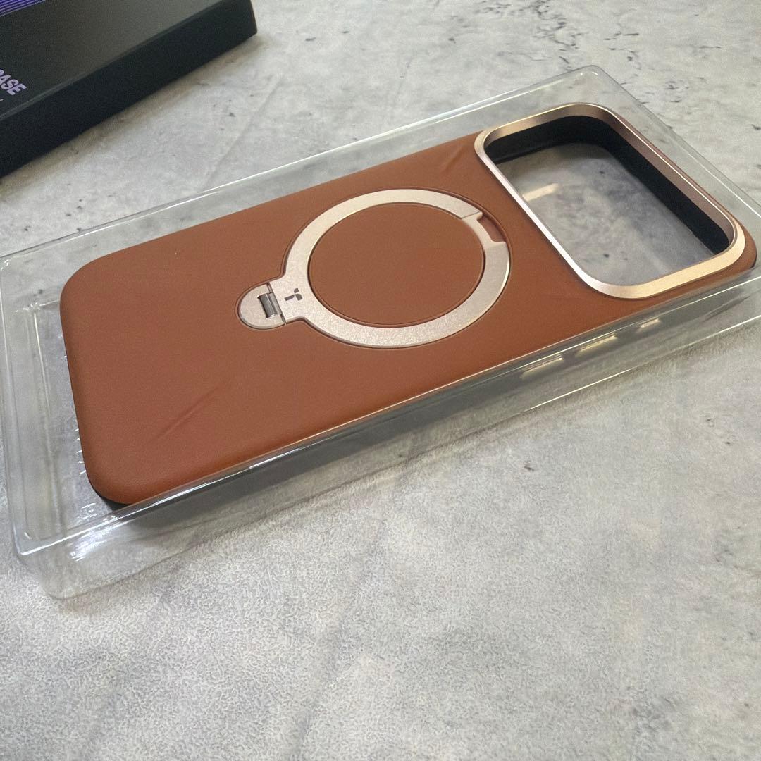 TORRASトラス iPhone17ProMax用ケース　アンバーブラウン