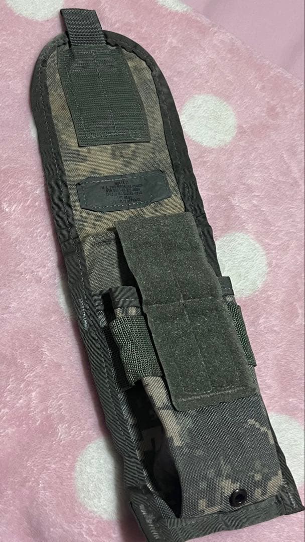 マガジンポーチ&M4マガジン&マガジンチャージャー 3個セット販売 実物 放出品