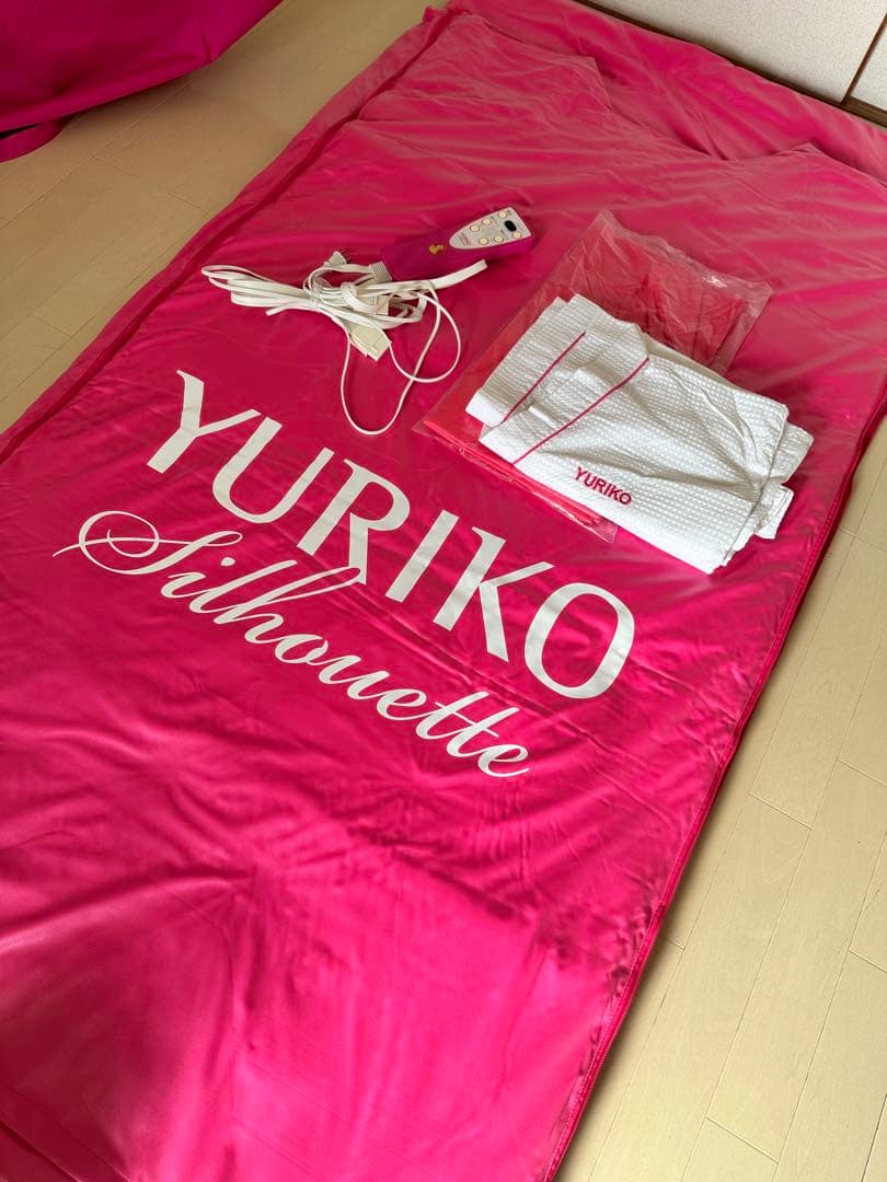 サミットインターナショナル　ユリコシルエット　岩盤浴