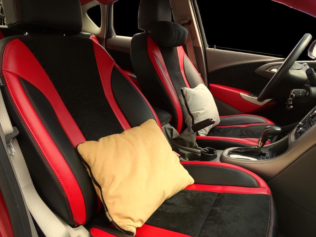 【正直ズルい】高級車内装素材で作ったクッション ダークブラウン