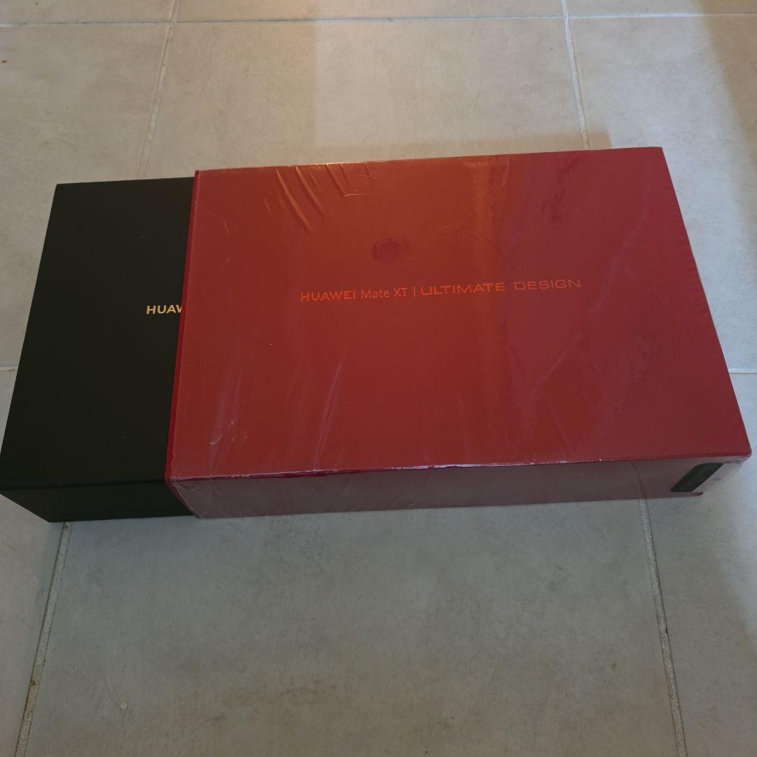 Huawei Mate XT Ultimate 16GB/1TB CN版