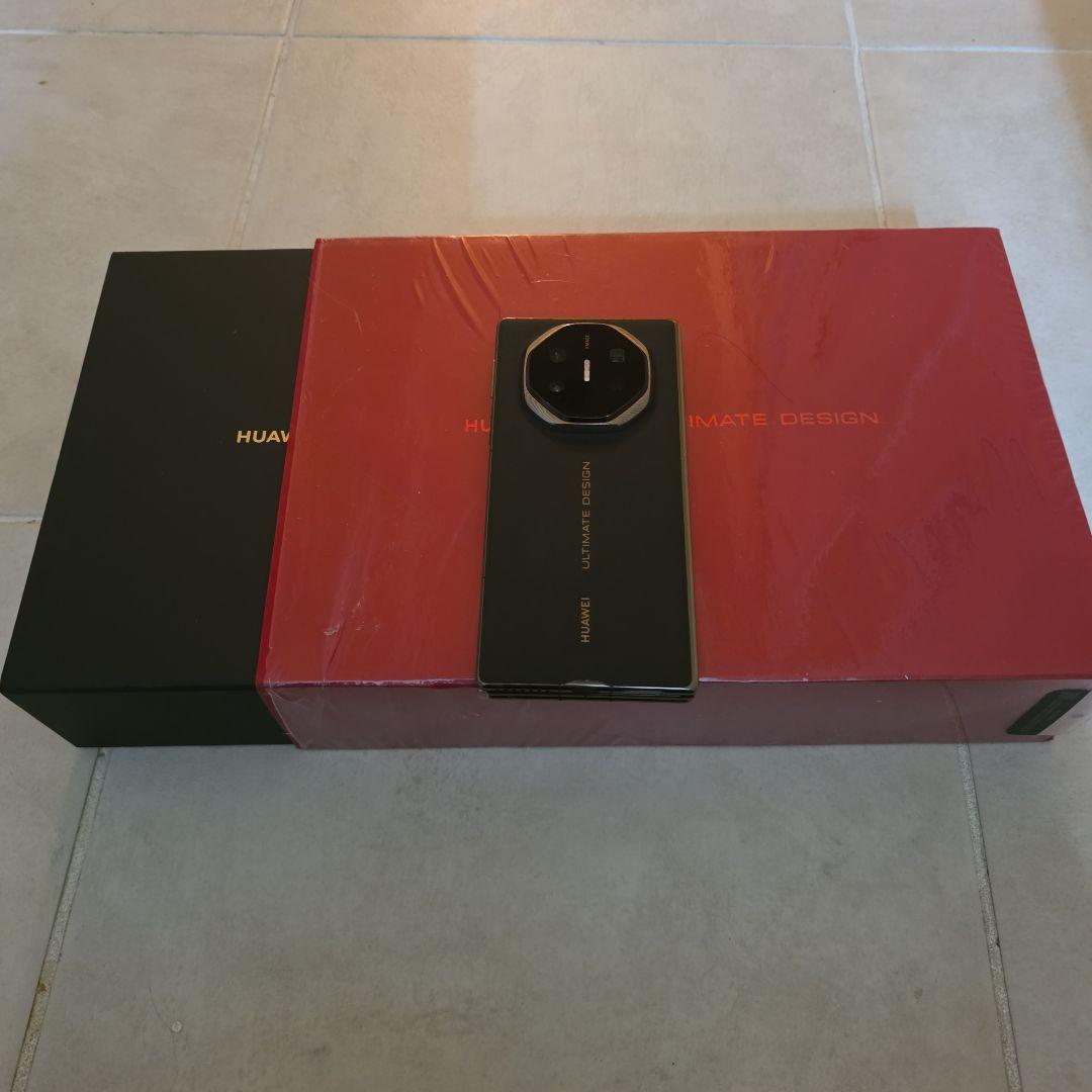 Huawei Mate XT Ultimate 16GB/1TB CN版