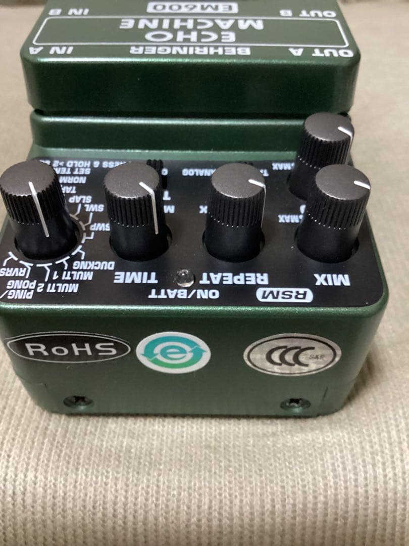 レア BEHRINGER ECHO MACHINE EM600 エフェクター