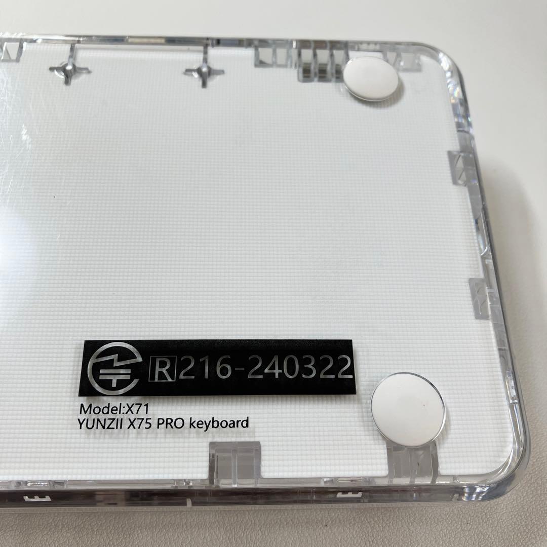 YUNZII X71/メカニカルゲーミングキーボード