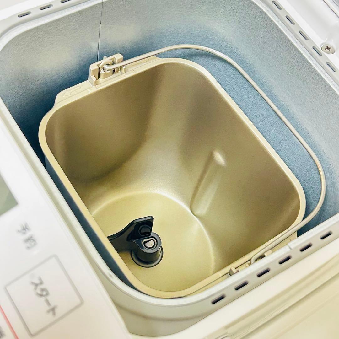 【未使用品】Panasonic 家庭用ホームベーカリー 1.0斤 SD-SB4