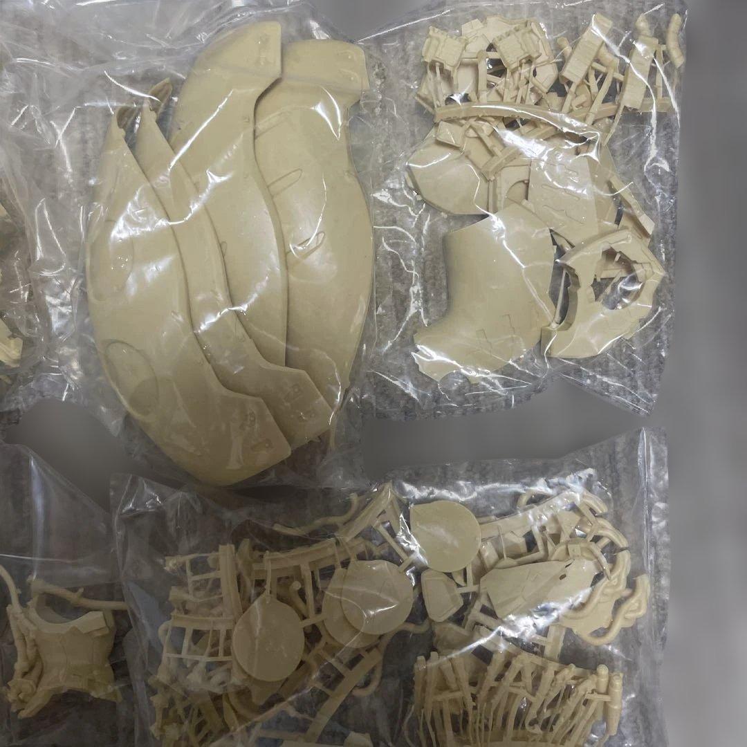 シリコントライブ1/90キュベレイ　ガンダムガレージキット　レジンキット