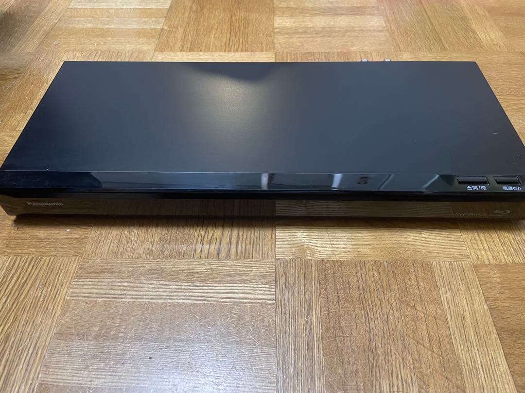 パナソニック ブルーレイレコーダー DIGA DMR-BRW520 リモコン付き