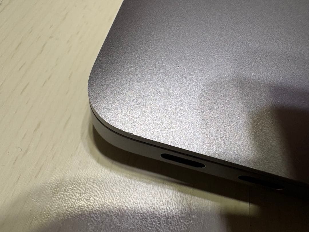 Apple MacBook Air 8GB / 256GBモデル