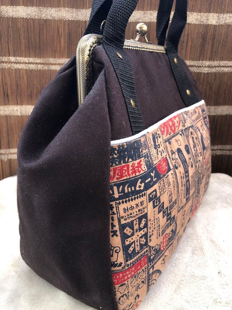 大容量マチたっぷりボストン風がま口バッグ・ハンドメイド和柄看板猫あおりがま口