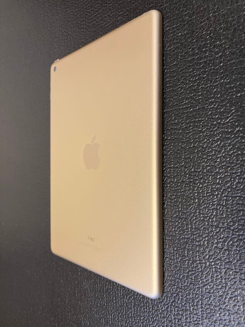 値下げ中！Apple iPad ゴールド本体　第5世代 Wi-Fiモデル32GB