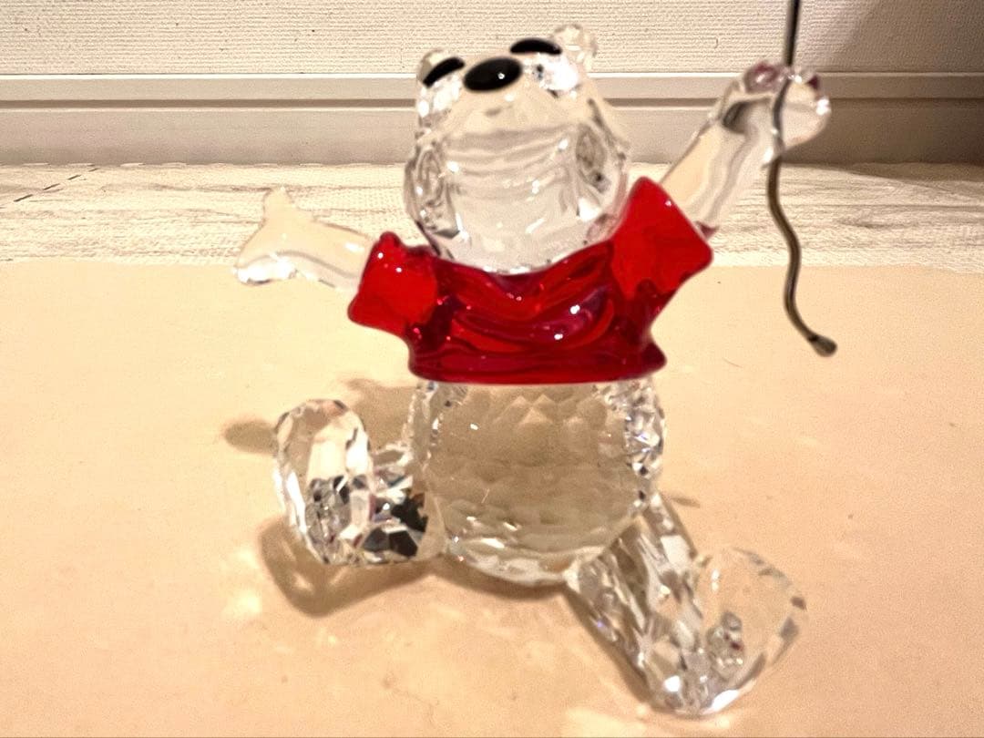 スワロフスキー　ディズニー　くまのプー