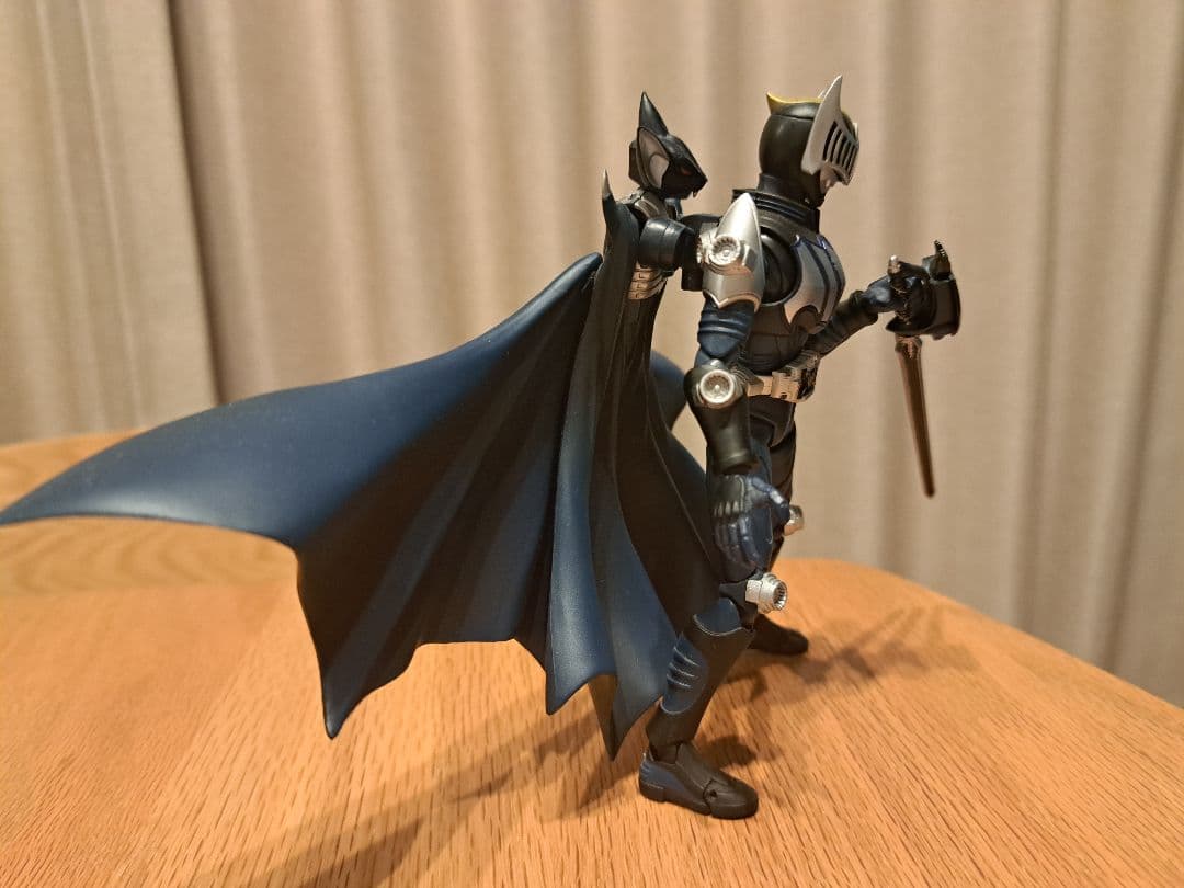 【箱無・注意有】S.H.Figuarts 仮面ライダーナイトダークウイングセット