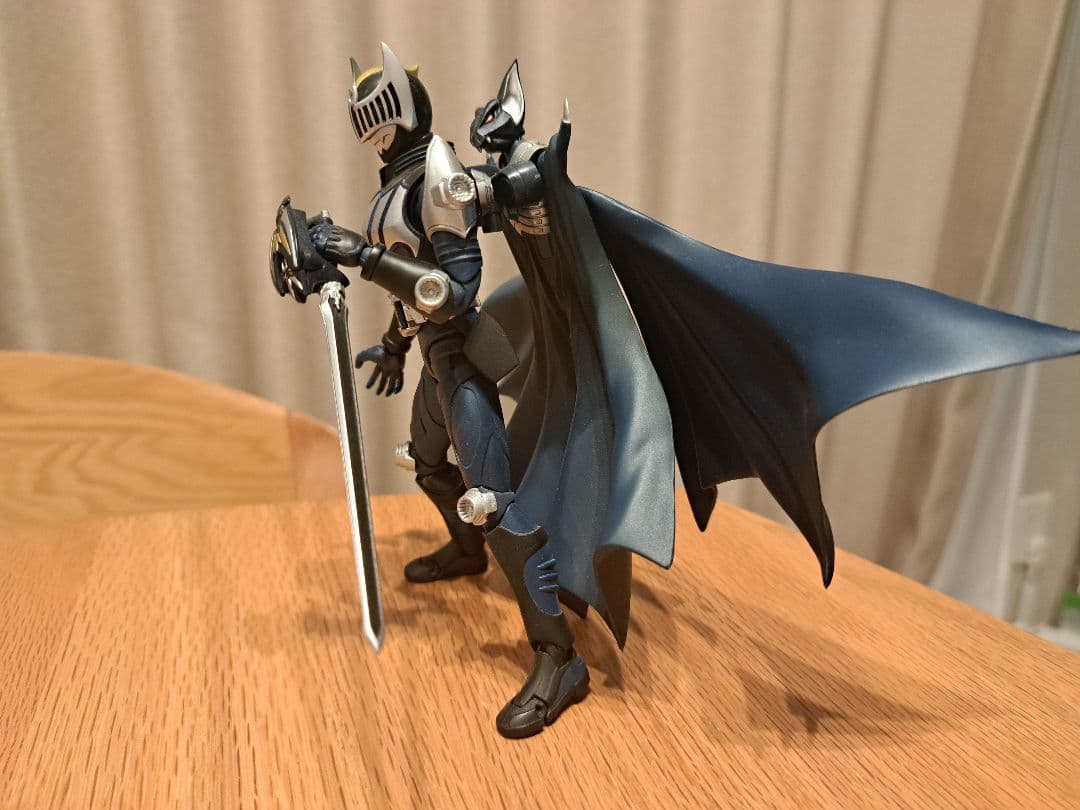 【箱無・注意有】S.H.Figuarts 仮面ライダーナイトダークウイングセット