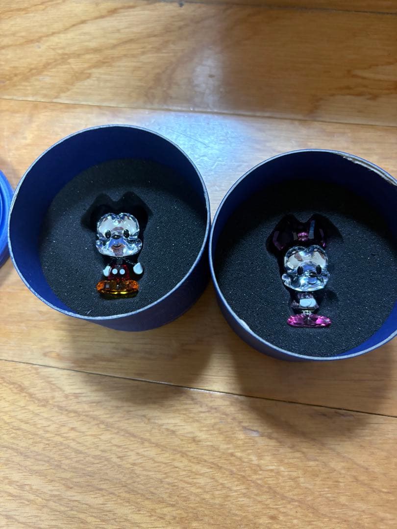 【SWAROVSKI】 スワロフスキー　ミッキー&ミニー　※ミニーはおまけです