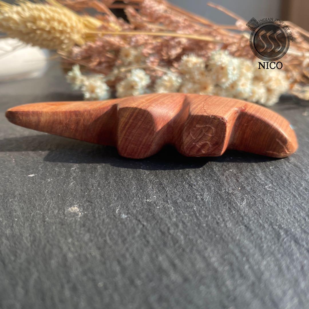 新品　ズニ族　フェティッシュ　恐竜　Zuni　インディアンジュエリー