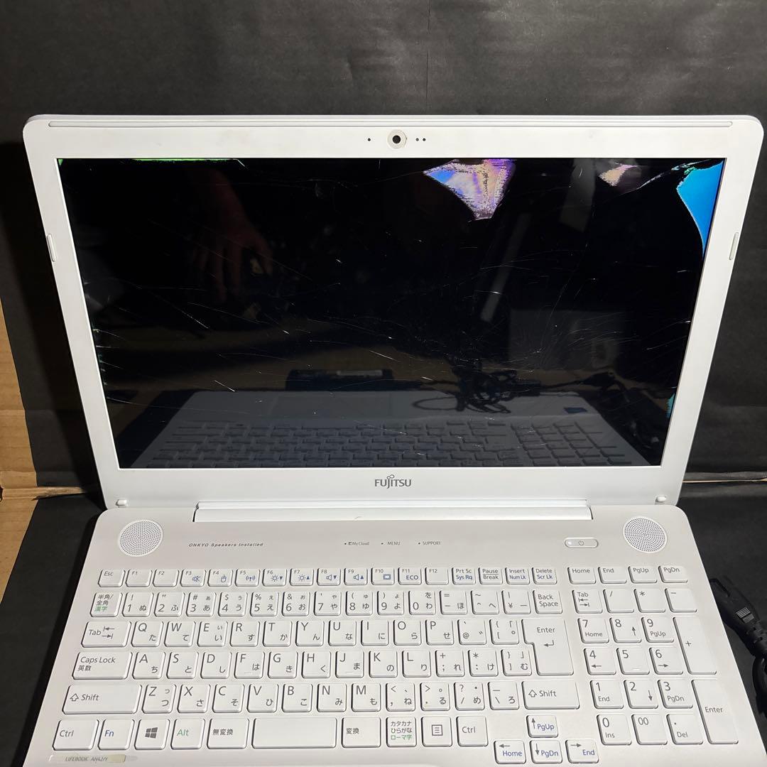 FujitsuノートPC FMVA42YW LIFEBOOKシリーズ ジャンク⭐︎