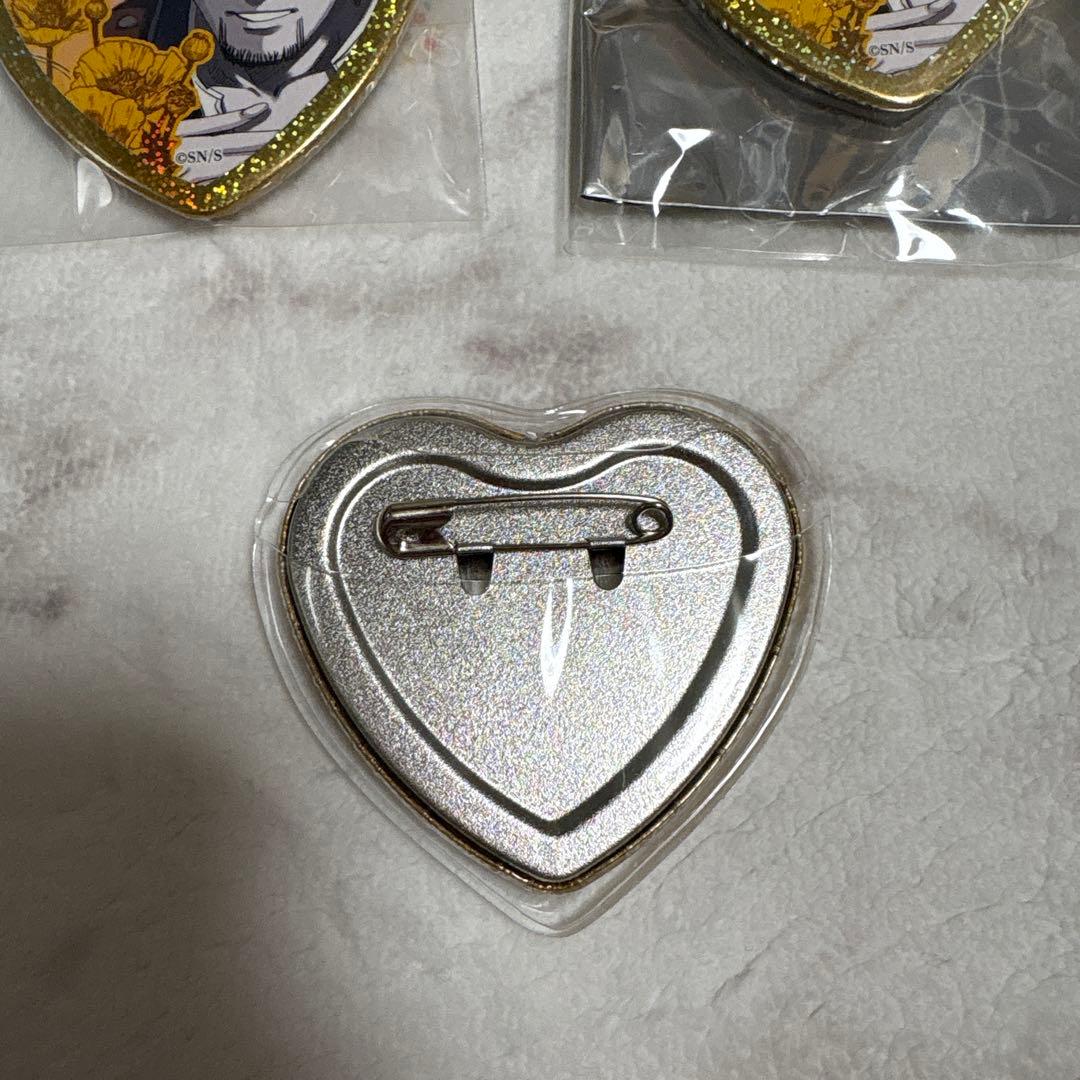 尾形百之助　愛です　缶バッジ