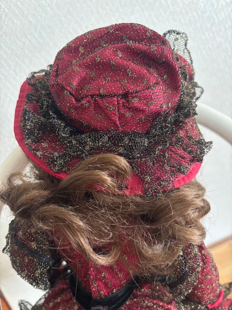 人形　1982年に購入から 長い間人形ケースに入ったままでした