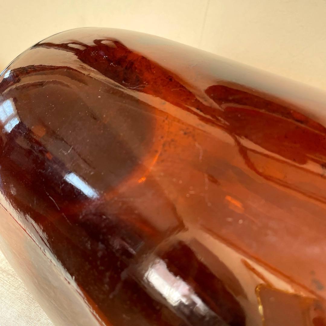 アンティークボトル　ガラス瓶　アンバー　琥珀　デミションボトル　店舗什器