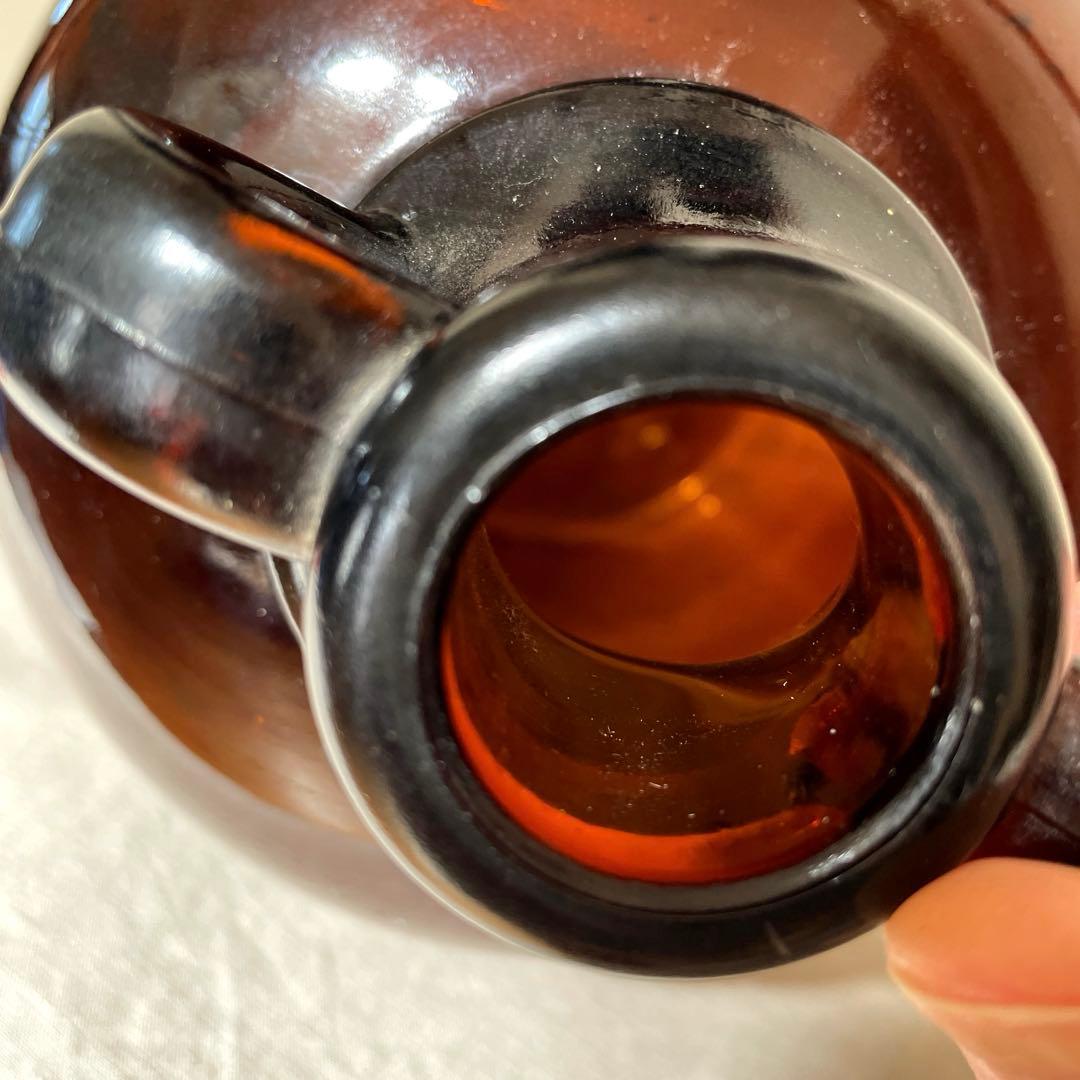 アンティークボトル　ガラス瓶　アンバー　琥珀　デミションボトル　店舗什器