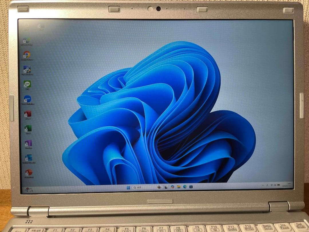 Win11 Office2024 CF-SZ6 メモリ8GB SSD256GB