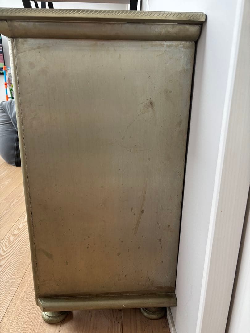 コンランショップ　メタルキャビネット