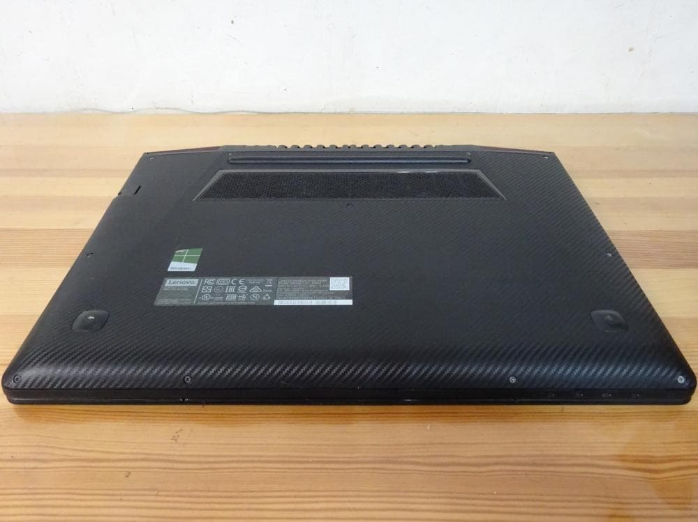 レノボー ノートパソコン Lenovo Y700-14ISK 80NU/中古良品