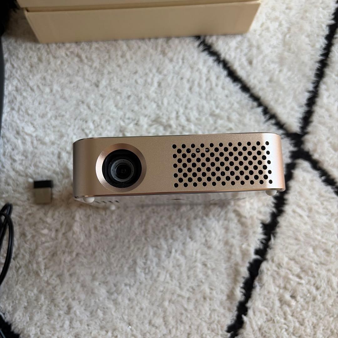 カベーニPRO プロジェクター スマートプロジェクター