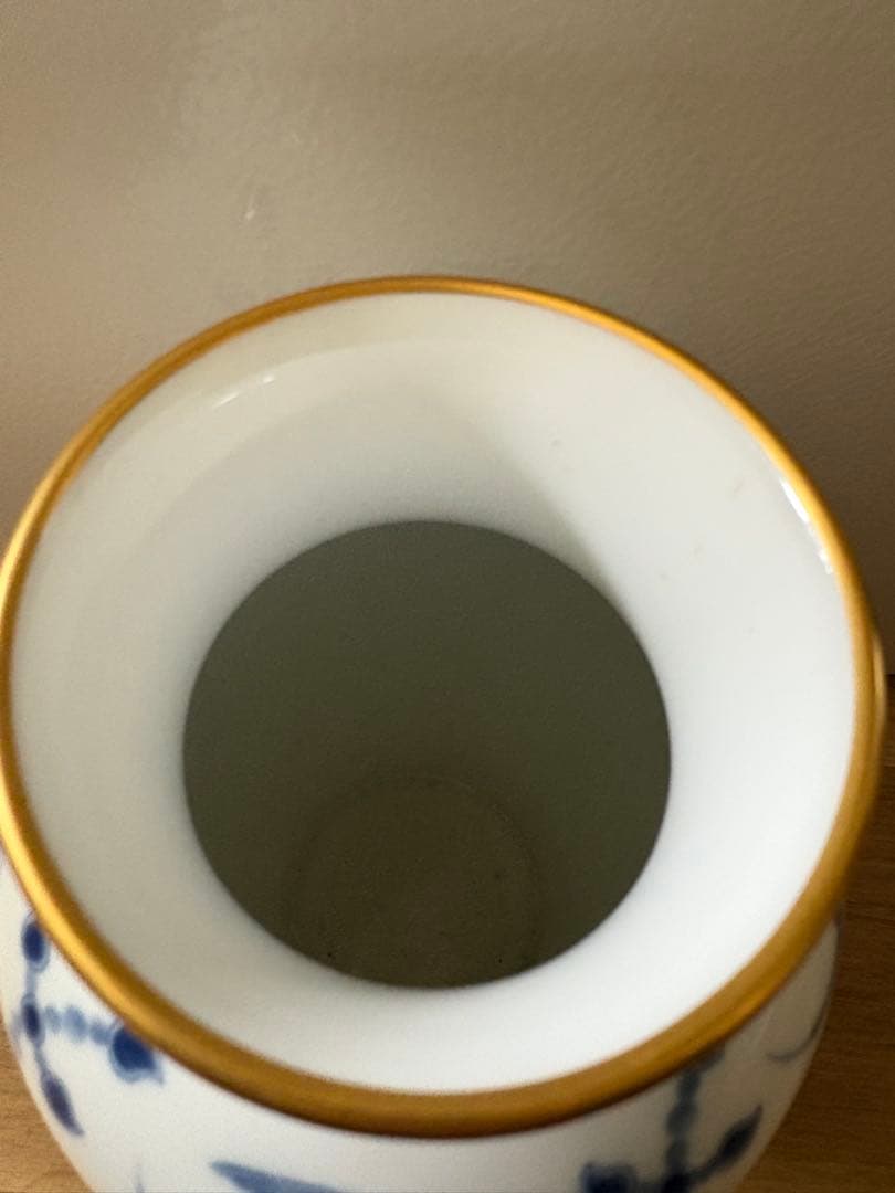 大倉陶園　瑞鳥文花瓶　呉須更紗鳥絵