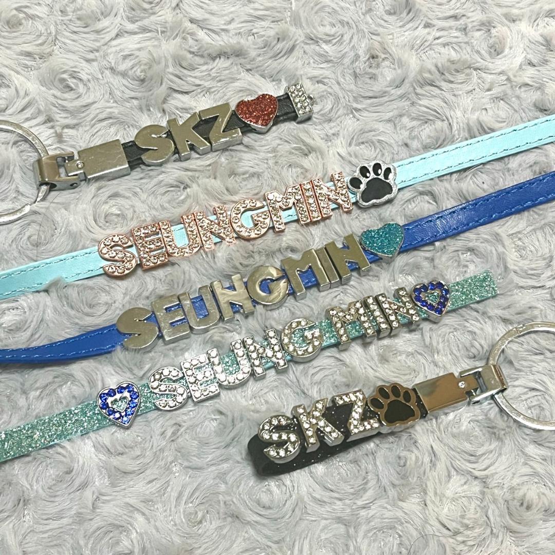 SKZ スキズ　推し　ネームキーホルダー　イニシャル　コピーレザー　韓国アイドル