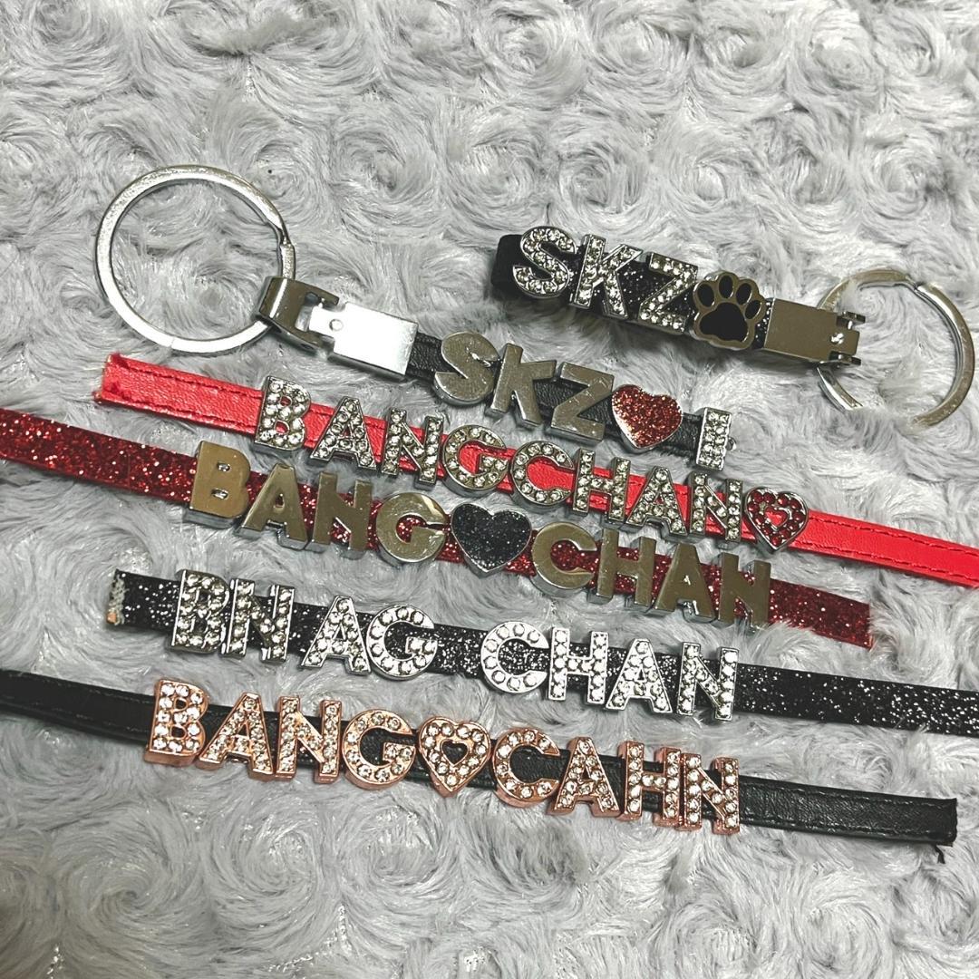 SKZ スキズ　推し　ネームキーホルダー　イニシャル　コピーレザー　韓国アイドル