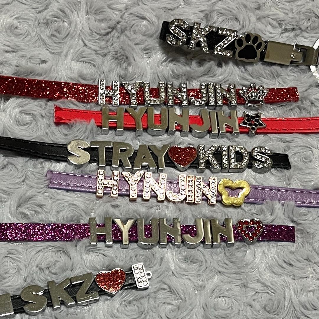 SKZ スキズ　推し　ネームキーホルダー　イニシャル　コピーレザー　韓国アイドル