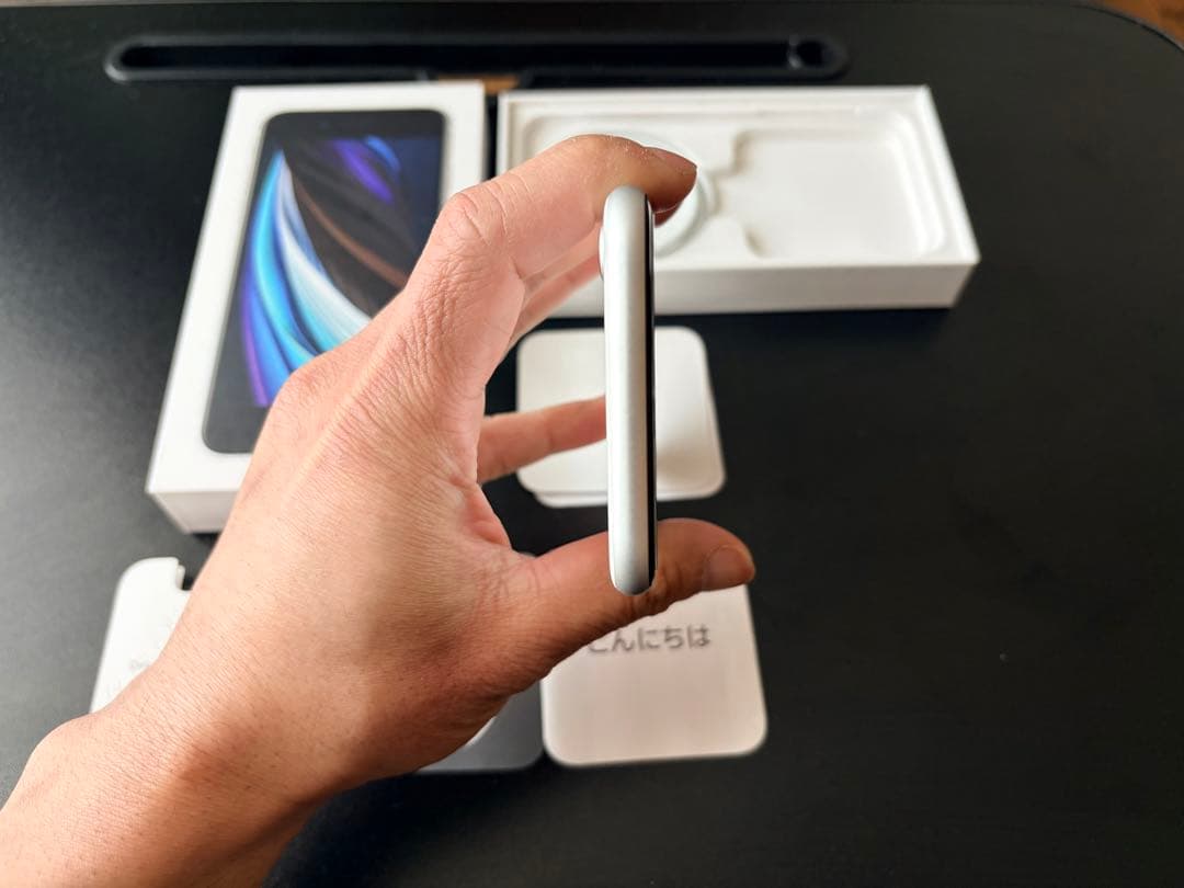 状態非常に良好！iPhone SE（第2世代）