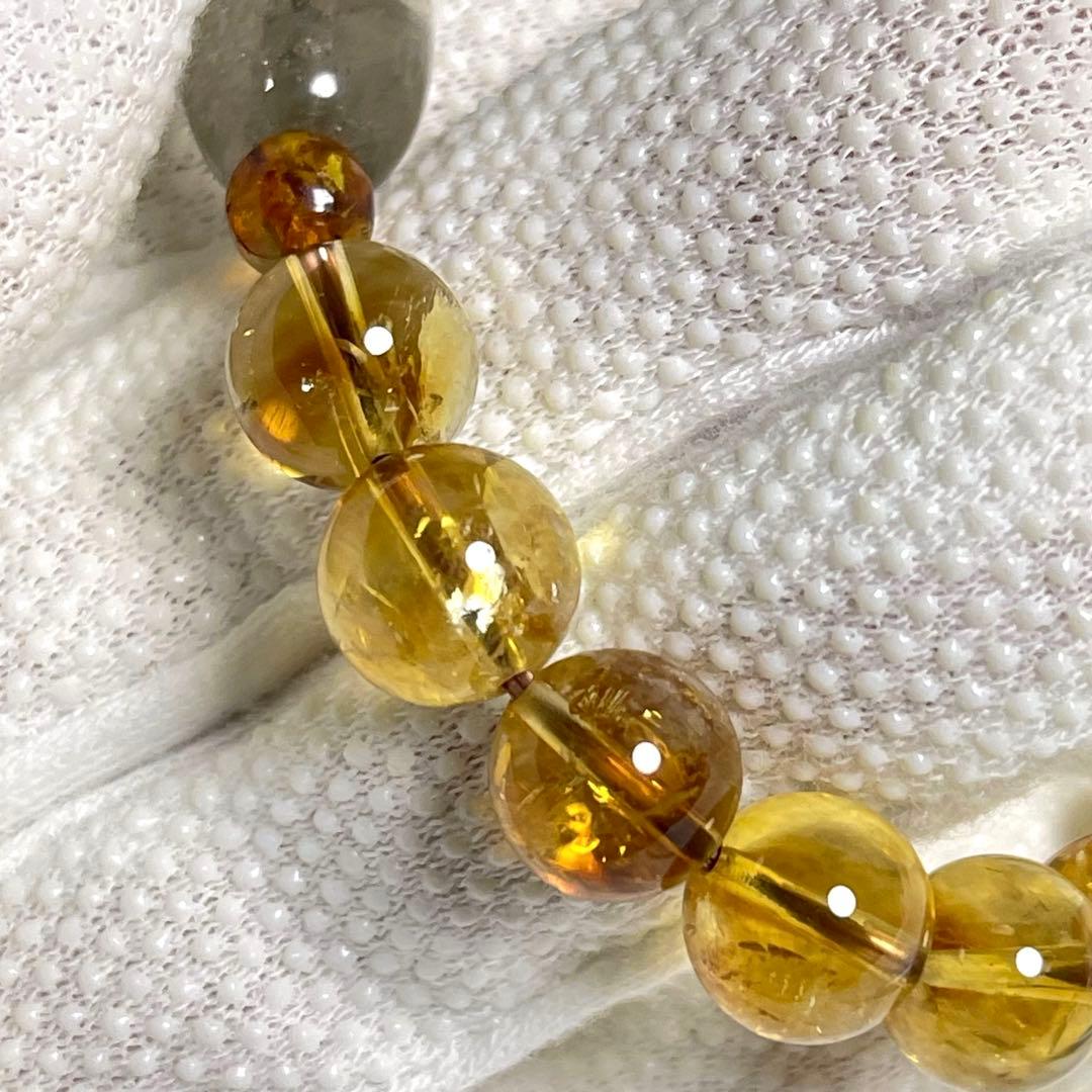 ガウリシャンカール産ヒマラヤスモーキークォーツ&シトリンブレス〜琥珀を添えて