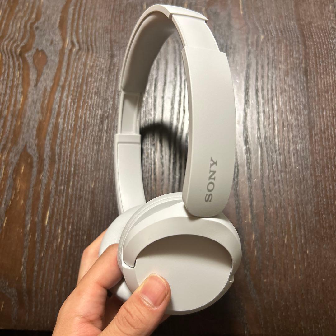 SONYワイヤレスヘッドホンWH-CH520
