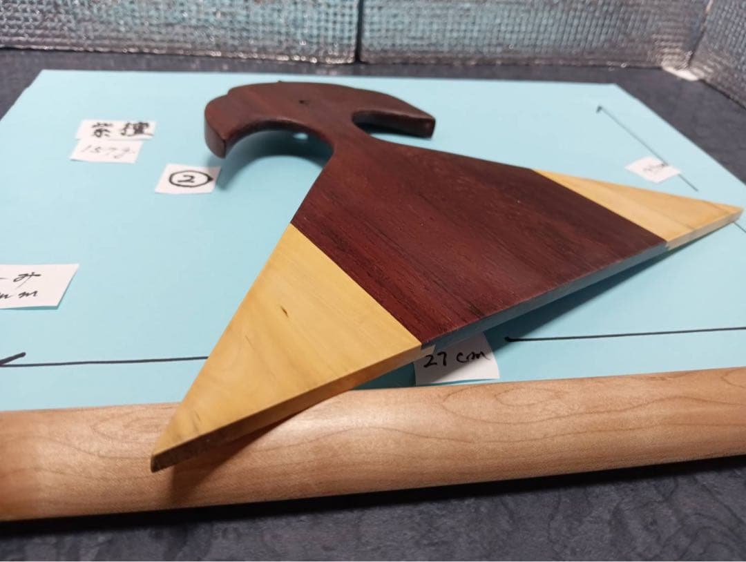 〔2〕薩摩琵琶用 撥・紫檀 黄楊（27cm）